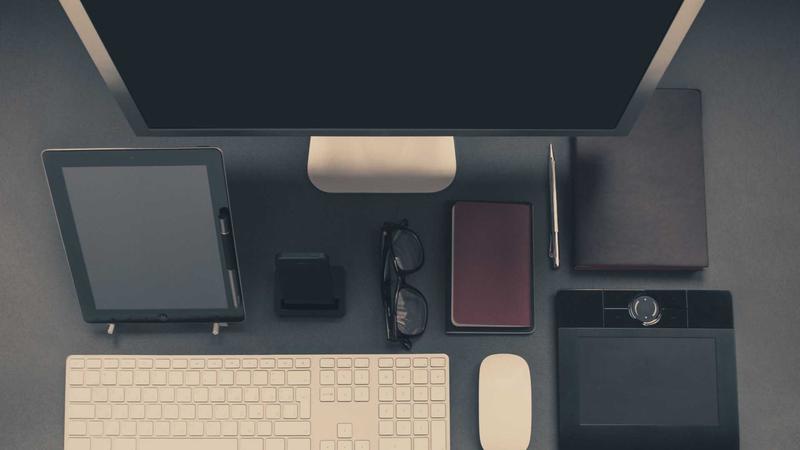 MindLab Pro bottle with natural ingredients