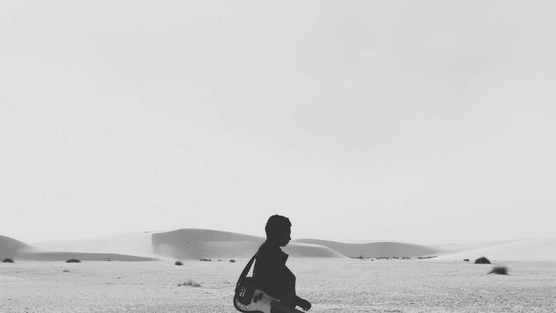 Close-up of MindLab Pro capsules with ingredients